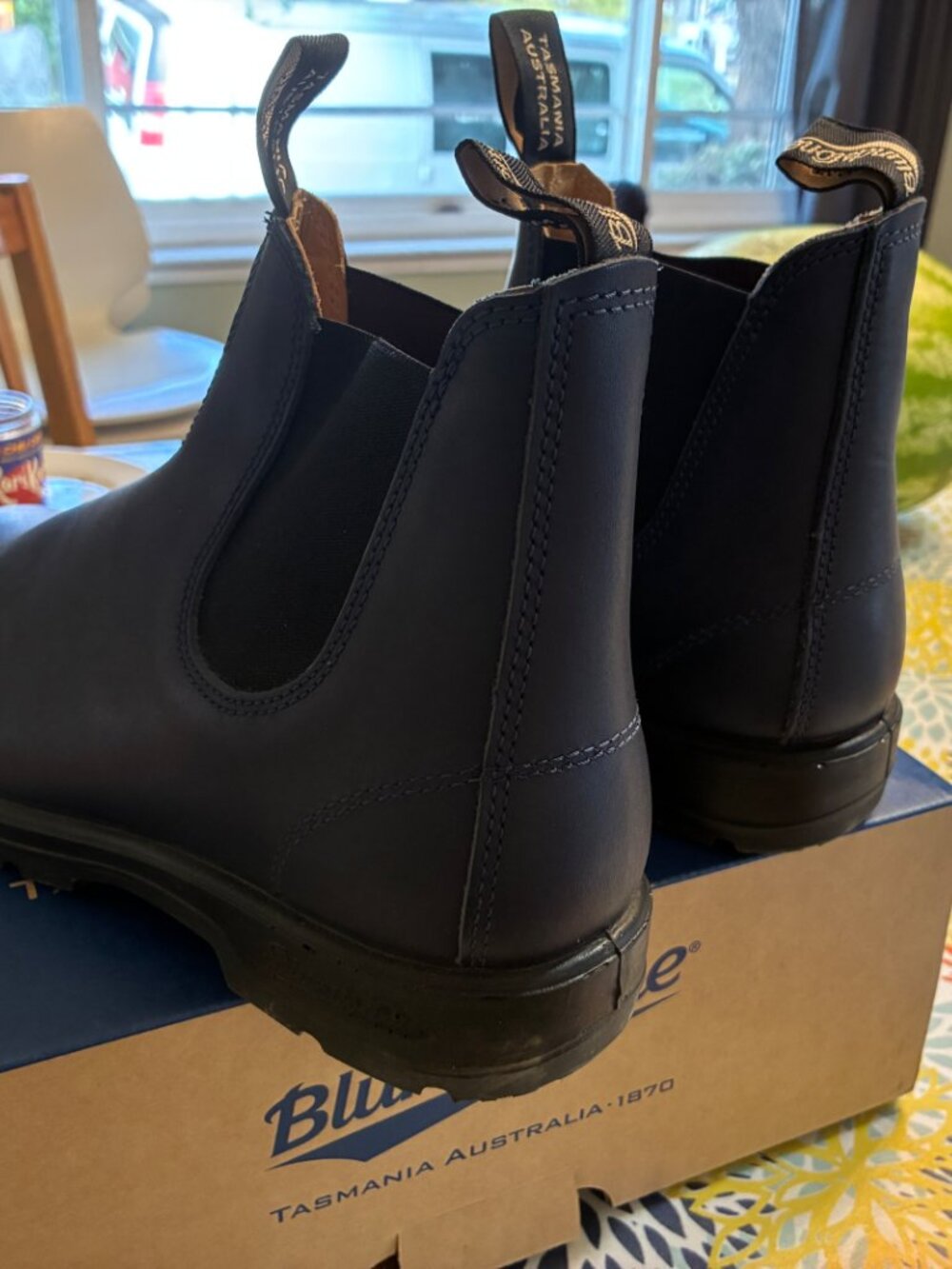 Blundstone Elastic Side Boot Lined (AUS/UK Size 9.5, US Size 10.5) - Picture 3 of 6